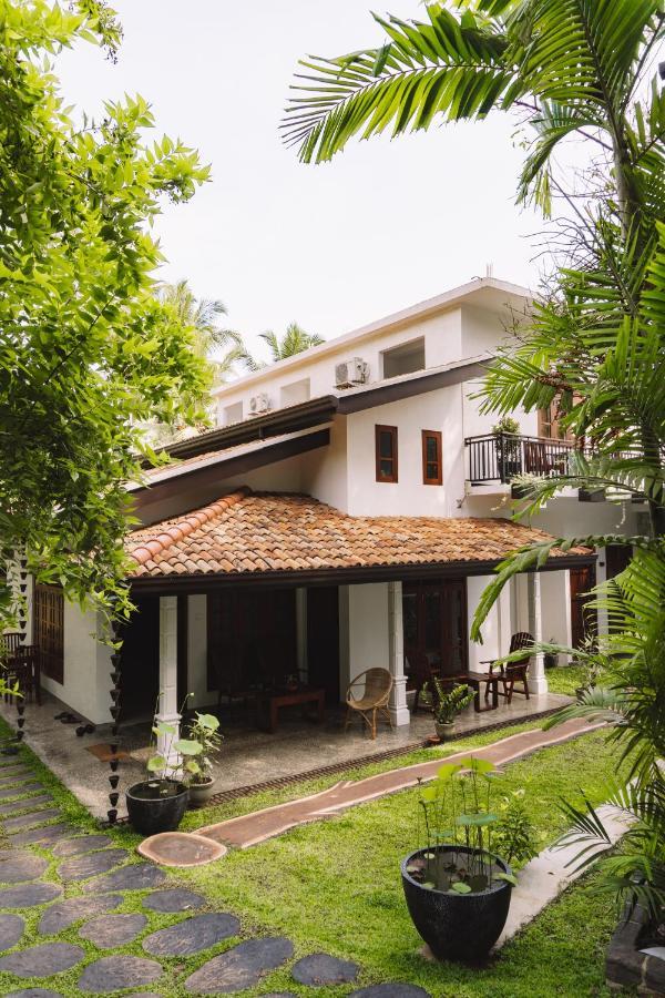 Summer Time Hiriketiya Dickwella Exterior photo